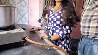 Desi bhabhi ko devar ne kitchen me lekar choda - 1 image