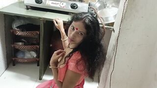 Big Boobs Fucked indian Bhabhi Wearing Saree In The Kitchen - 5 image