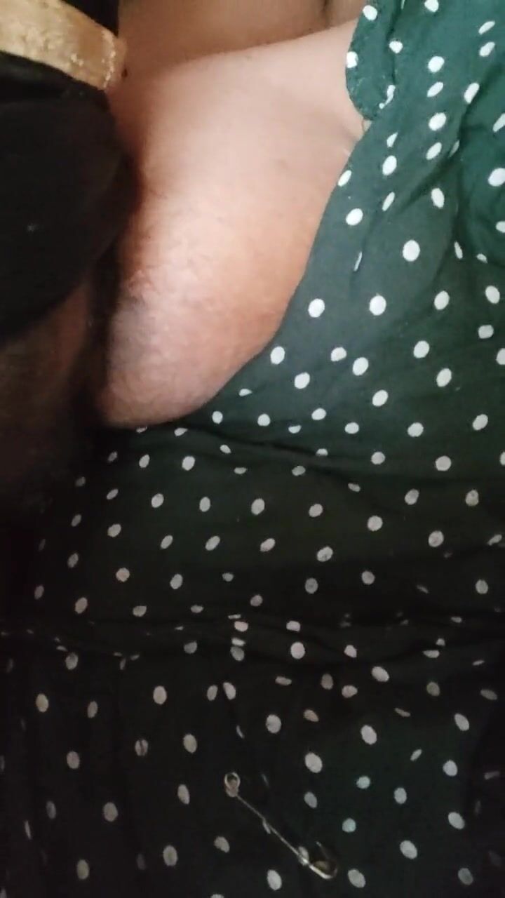 Mallu boobs suck video