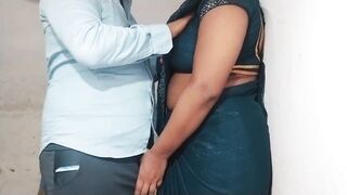 Desi Indian Devar Ne ApnI Nayi Bhabhi Ko Jhadu Pocha Karne Ke Bahot Choda xXx Video Viral MMs - 4 image