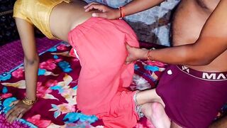 Desi Bhabhi Ki Gaand Chudai Video - 4 image