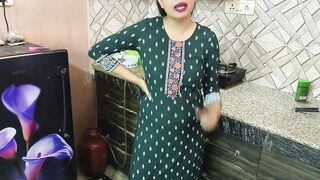 Saara 18 year recording nude photos video when stepbro came and got excited for her sexy teen stepsis in kitchen Hindi audio - 3 image