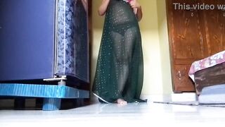 Indian hot bhabhi fingered her pussy and made it wet
