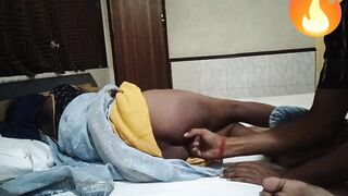 Bhabhi ki tights utar ke choda pussy mein thick cock put diya - 5 image