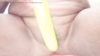 Indian housewife went to the bathroom and fucked her pussy with brinjal - 9 image