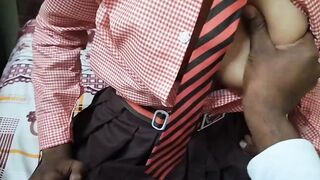 Indian school girl leaked OYO MMS 18 Cum inside - 3 image