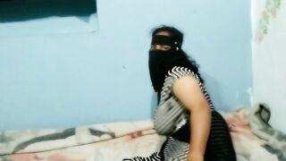 Muslim hijab girl want hard sex by hindi - 2 image
