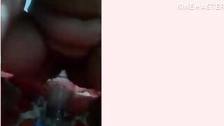 Happynm Desi Village Chauby Wife Oil Laga Ke Bottle Se Apni Gand Ki Mast Chudai Kiya - 12 image
