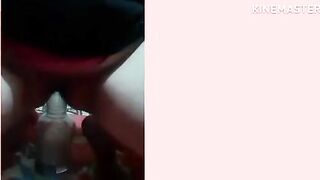 Happynm Desi Village Chauby Wife Oil Laga Ke Bottle Se Apni Gand Ki Mast Chudai Kiya - 4 image