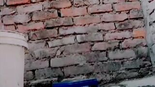 Hot sexy Lavanya is taking a bath by rubbing her sexy body, she is a very beautiful hot sexy girl, taking off all the clothes from her body and taking a bath.