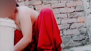 Hot sexy Lavanya is taking a bath by rubbing her sexy body, she is a very beautiful hot sexy girl, taking off all the clothes from her body and taking a bath. - 9 image