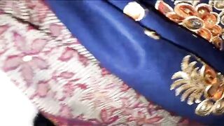 desi bhabhi ko ganne ki khet me rat me chudai kiya - 6 image