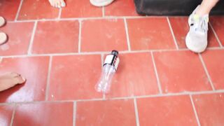 INNOCENT GAME CALLED LA BOTELLITA ENDS IN. -Indies - 7 image