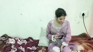 Bhabhi ke sath porn video dekha fir choda Desi Full HD Hard-core sex video - 2 image