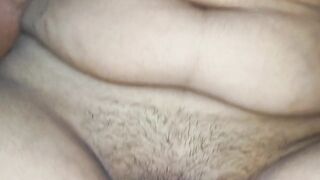 Desi bhabhi ki chut me finger - 13 image