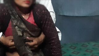 Desi bhabhi's big tits were pressed hard and she sucked a lot of cock after seeing the cock in her mouth. - 2 image