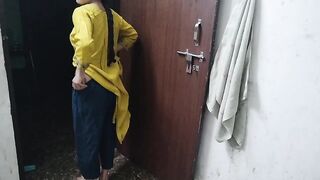 Village naukari ki chut chod kar far diya - 4 image