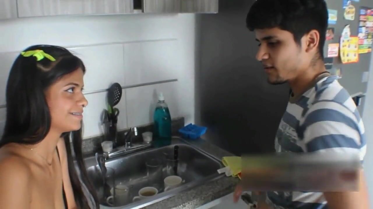 An Indian skinny girl pays the plumber with her pussy, ending up covered in cum