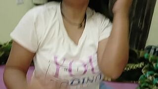 girlfriend ko doggystyle me choda