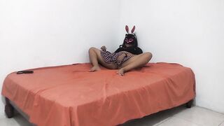 18 year old rebellious student has her pussy very dry and dark