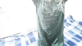 Muslim girl ko nanga kar ke hotel me jabar dasti pela - 1 image