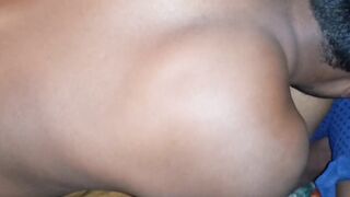 Seeing the sister-in-law alone, he became suspicious of the brother-in-law's intentions and started making the sister-in-law - 5 image