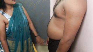 Bhabhi came for room rent got her pussy fucked by the landlord to reduce the rent - 3 image