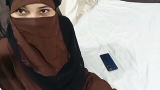 Hot horny Muslim sister got fucked by her step brother after lifting her hijab in bed
