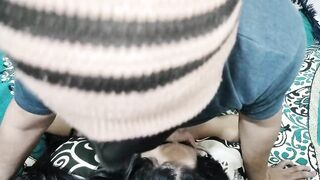 Step bhai hila rha tha step sister pakar li aur boli chodne ke liye - 14 image