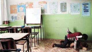 Indian Kolkata School Girl Sex In Class - 15 image