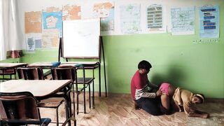 Indian Kolkata School Girl Sex In Class - 5 image