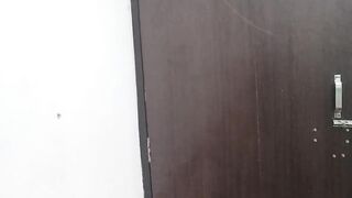 Chachi ko ghar band kar ke chod diya - 1 image