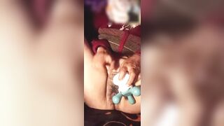 desi Delhi aunty fingring on video call - 5 image