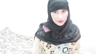 Muslim girl ko uske abbu jaan ne jabar dasti pela - 11 image