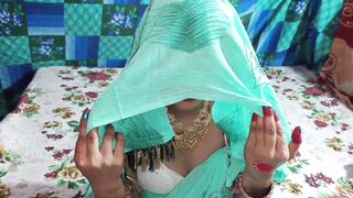 The step father called the step daughter into the room and the step daughter was left holding the penis in clear Hindi voice - 4 image