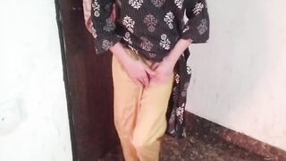 Muslim girl ko college ke hostel me jakar jabar dasti pela - 2 image