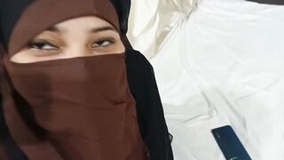 Step brother gets naughty with Indian Muslim step sister in hijab - 2 image