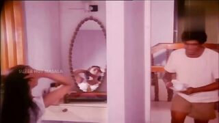 Indian Mallu actress flaunts her big boobs and chubby pussy in a steamy Tamil sex video - 4 image