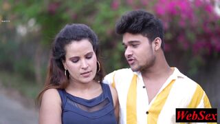 Petite Indian Beauty loses her way & begs for rough sex in the open - 6 image