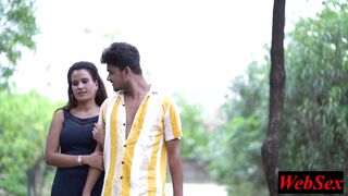 Petite Indian Beauty loses her way & begs for rough sex in the open - 7 image