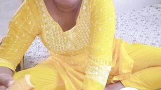 Indian Girlfriend gets her ass drilled hard in first time rough sex video - 1 image