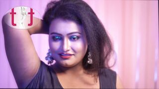 Indian curvy babe in Saree gets fingered and fucked hard in hot lingerie