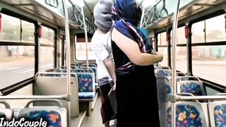 Muslim wife gets wild in a public bus with stranger - hijab-clad face and pussy included!