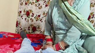 Dirty Indian girlfriend gets full satisfaction with deep blowjob and dirty talk