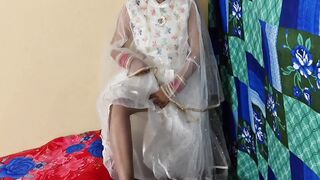 Indian Desi bride's first sex tape: dirty talk, beauty, and anal action! - 4 image