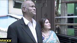 Desi slut India Rich Sugar Daddy gets naughty with her first date