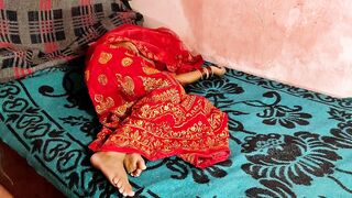 Sasur Ne Bahu Ko Suhagraat Wale Din Chod Dala - Indian Girl Honeymoon Sex - 4 image