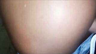 my stepdaughter came to show me her shorts in the cusinho - 10 image