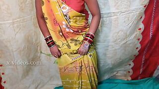 XXX best first time sali ji looking great in saree Desi Hindi Voice - 1 image