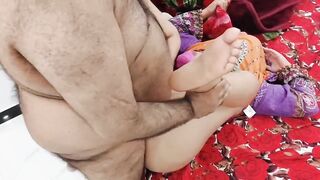 Pakistani Real Husband Wife Watching Porn On Mobile And Having Sex With Clear Hindi Audio - 12 image